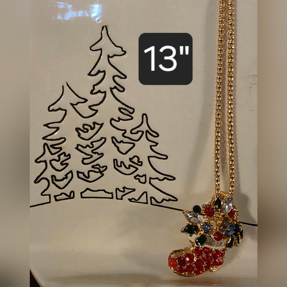 BETSY JOHNSON Gold Tone Christmas Tree Pendant Necklace